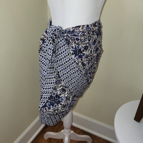 ZARA Sarong The Mina Wrap Skirt Bathing Suit Cover Blue White Women's Size L NWT - Picture 8 of 15